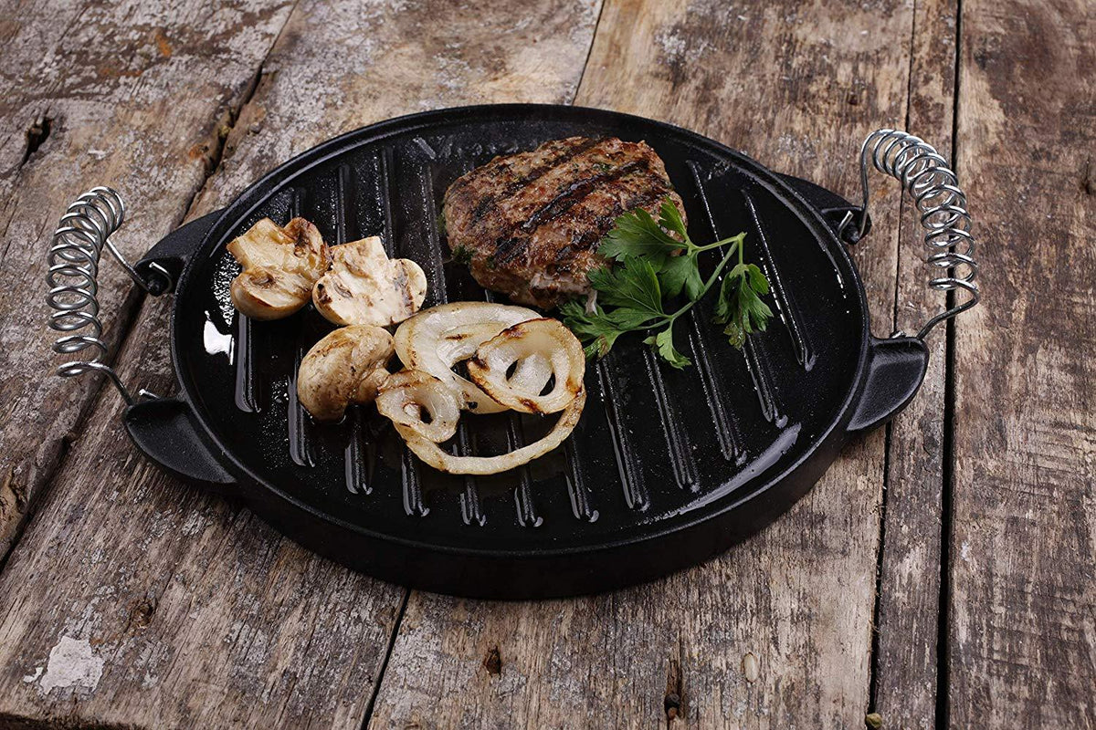 http://meatnbone.com/cdn/shop/products/cast-iron-reversible-griddle-green-egg-friendly-12-5-inch-meat-n-bone-2_1200x1200.jpg?v=1696506324