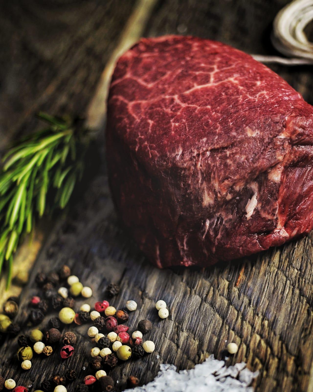 Filet Mignon | Wagyu-Angus Cross - Meat N' Bone