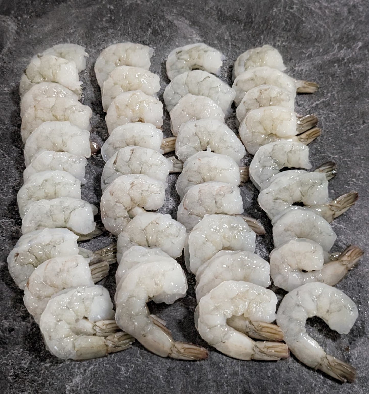 Shrimp (Peeled, Deveined - U16/20) | Sustainably Raised - Meat N' Bone