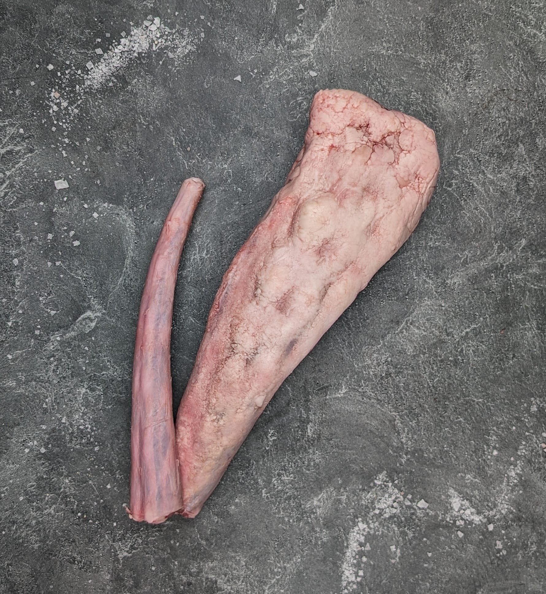 Whole Beef Oxtail | Wagyu BMS 7+ - Meat N' Bone