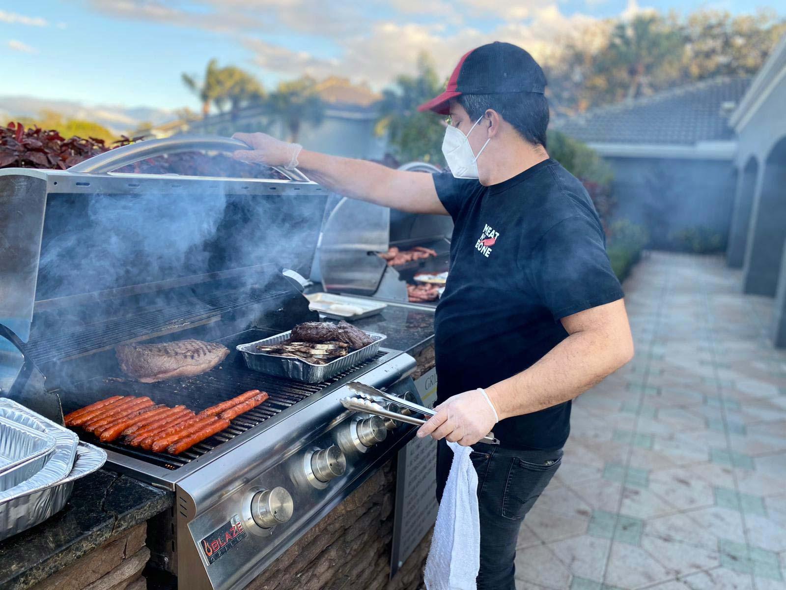 Grill Master - Meat N' Bone